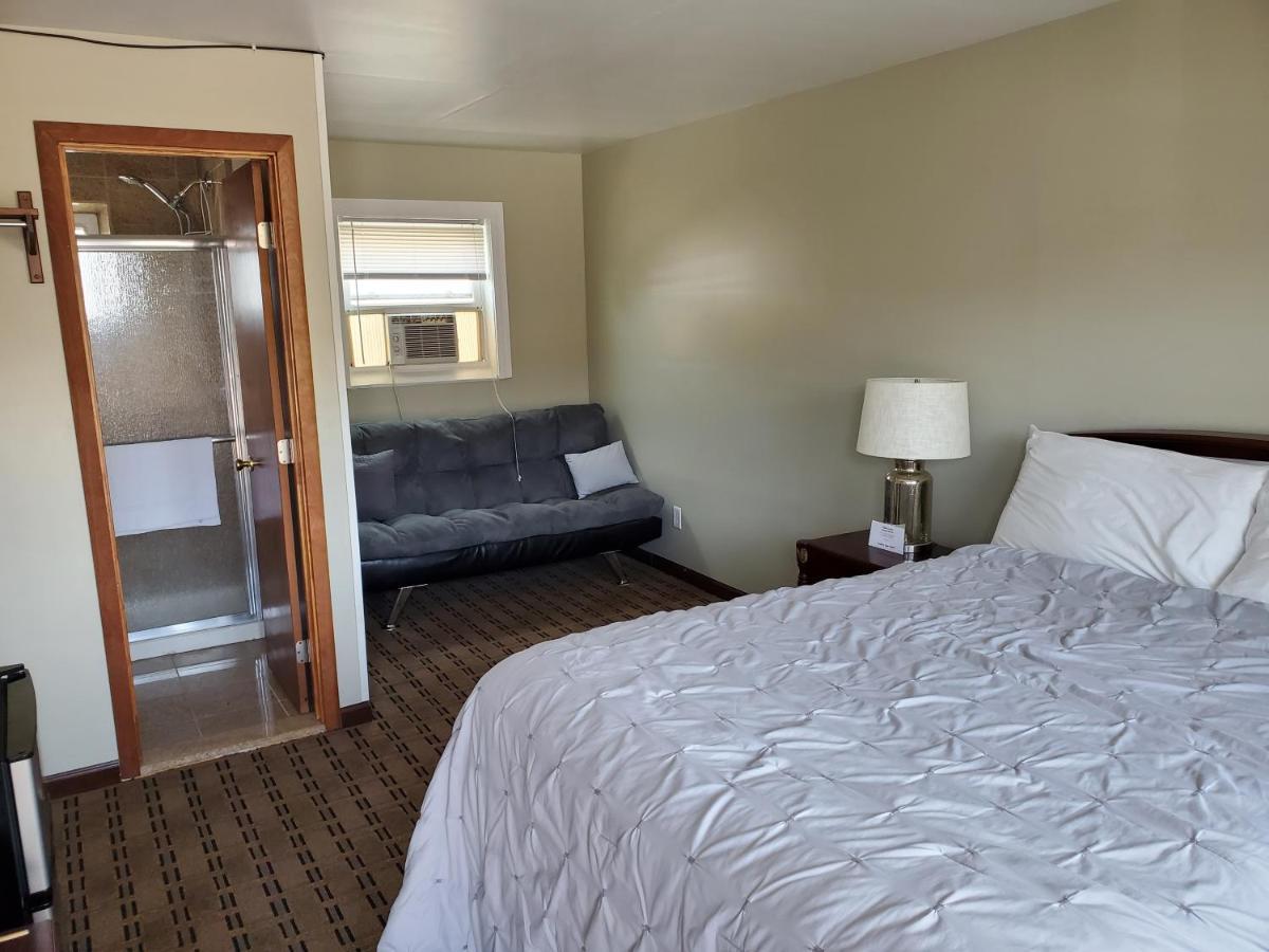 Golden Gate Lodging Платсбърг Екстериор снимка