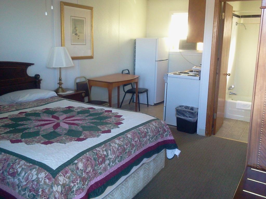 Golden Gate Lodging Платсбърг Екстериор снимка